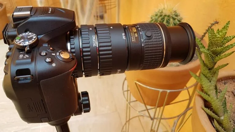Câmeras DSLR para Astrofotografia: História, Modificações, Utilização e Funcionalidade